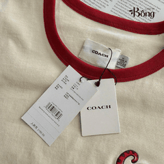Tshirt COACH  thêu logo ngực