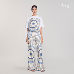 Áo thun in họa tiết xoắn ốc