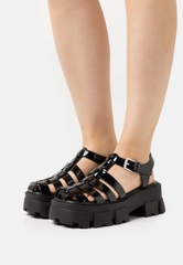Suzy Womens Wedge Sandals Aldo
