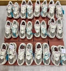 Sneacker LoroPiana collab NB