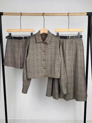 Short váy Khaki xếp ly Sel-Portrait dáng ngắn kẻ chìm kèm belt