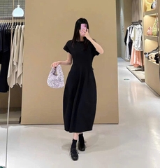 Áo thun COS đen xoắn hông (2pcs tách set)