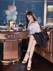 Chân váy Maje bling hạt đen mini