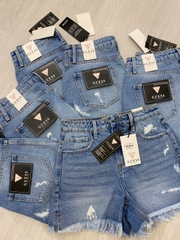 Short denim GUESS gấu tua rua