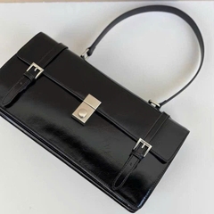 Túi Prada da trơn chữ nhật logo trắng