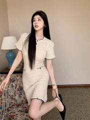 Váy Sandro len lưới màu beirge 2 lớp khuy vàng