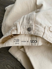 Quần denim COS suông màu kem