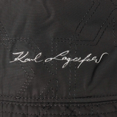 Mũ bucket Karl Largerfeld màu đen logo ông già