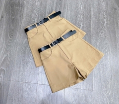 Quần short khaki CK màu beirge kèm belt co giãn 4 chiều