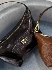Túi Miumiuhobo da bóng kẹp nách 2 màu