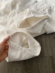 Quần jean trắng Zara dáng suông