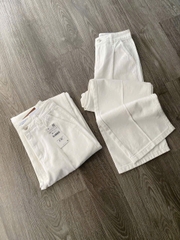 Quần jean trắng Zara dáng suông