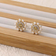 Khuyên tai Tory Burch 2 màu dư xịn