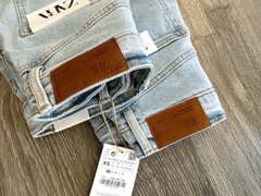 Short váy denim Zara màu nhạt co giãn 4 chiều