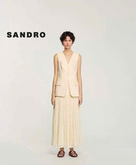 Blazer Sandro sát nách màu beiger