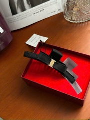 Kẹp tóc Salvatore Ferragamo đen fullbox