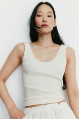 Áo thun tăm H&M viền ren 4 màu