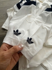 Tshirt ADIDAS trắng thêu ren chỉ đen