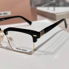 Kính Miumiu gọng vuông mắt đen viền vàng Sz54