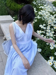 Váy maxi Sandro kẻ xanh 2 dây viền trắng