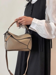 Túi Loewe đeo vai bằng da Puzzle Edge