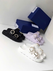 Dép Lê Khóa Ngọc Trai Mới  Stuart Weitzman