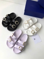Dép Lê Khóa Ngọc Trai Mới  Stuart Weitzman