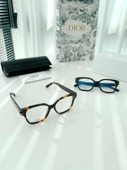 Kính DIOR gọng nhựa mắt vuông