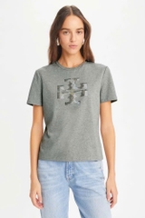 Tshirt Tory Burch logo đá
