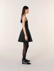 Váy dệt kim jacquard ngắn