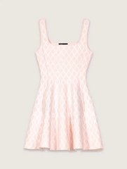 Đầm ngắn dệt kim jacquard cổ vuông