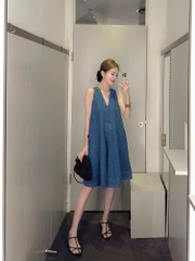 Váy COS denim suông cổ V sát nách