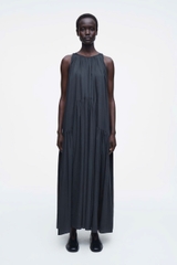 Maxi COS cổ nhún 3 màu