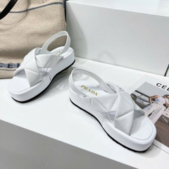 Sandal PRADA quai chéo 2 màu
