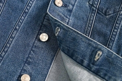 Jacket denim Karl dài tay cổ đức