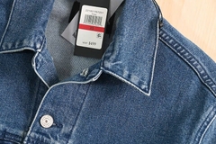 Jacket denim Karl dài tay cổ đức