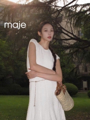 Đầm dài móc crochet ren hoa Maje
