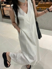 Váy Poplin cổ chữ V xẻ sâu TOTEME