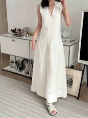 Váy Poplin cổ chữ V xẻ sâu TOTEME