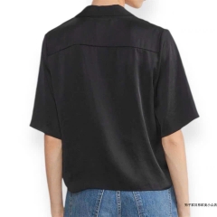 Sơ mi cộc tay Pull Bear cổ đức