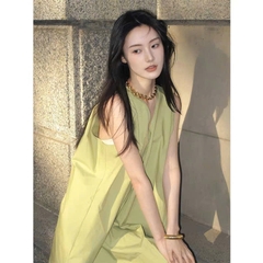 Váy suông COS ngắn cổ V cột dây
