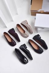 Giày Maison Margela xỏ ngón màu cát