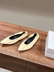 Giày bệt The Row mũi nhọn