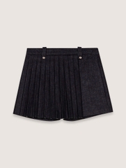 Quần short denim xếp ly nhiều lớp