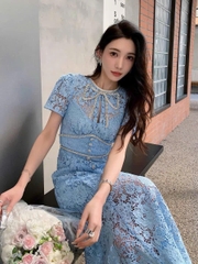 Váy ren 3D Sel-Portrait xanh nơ đá