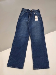 Quần jean Zara dáng baggy đứng