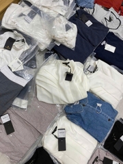 Sơ mi Massimo Dutti trắng vạt ly vai đuôi tôm