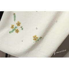 Top dệt kim MiuMiu đính kim sa