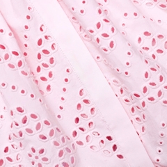 Váy ngắn thêu cotton màu hồng