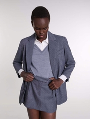 Blazer đính đá lấp lánh